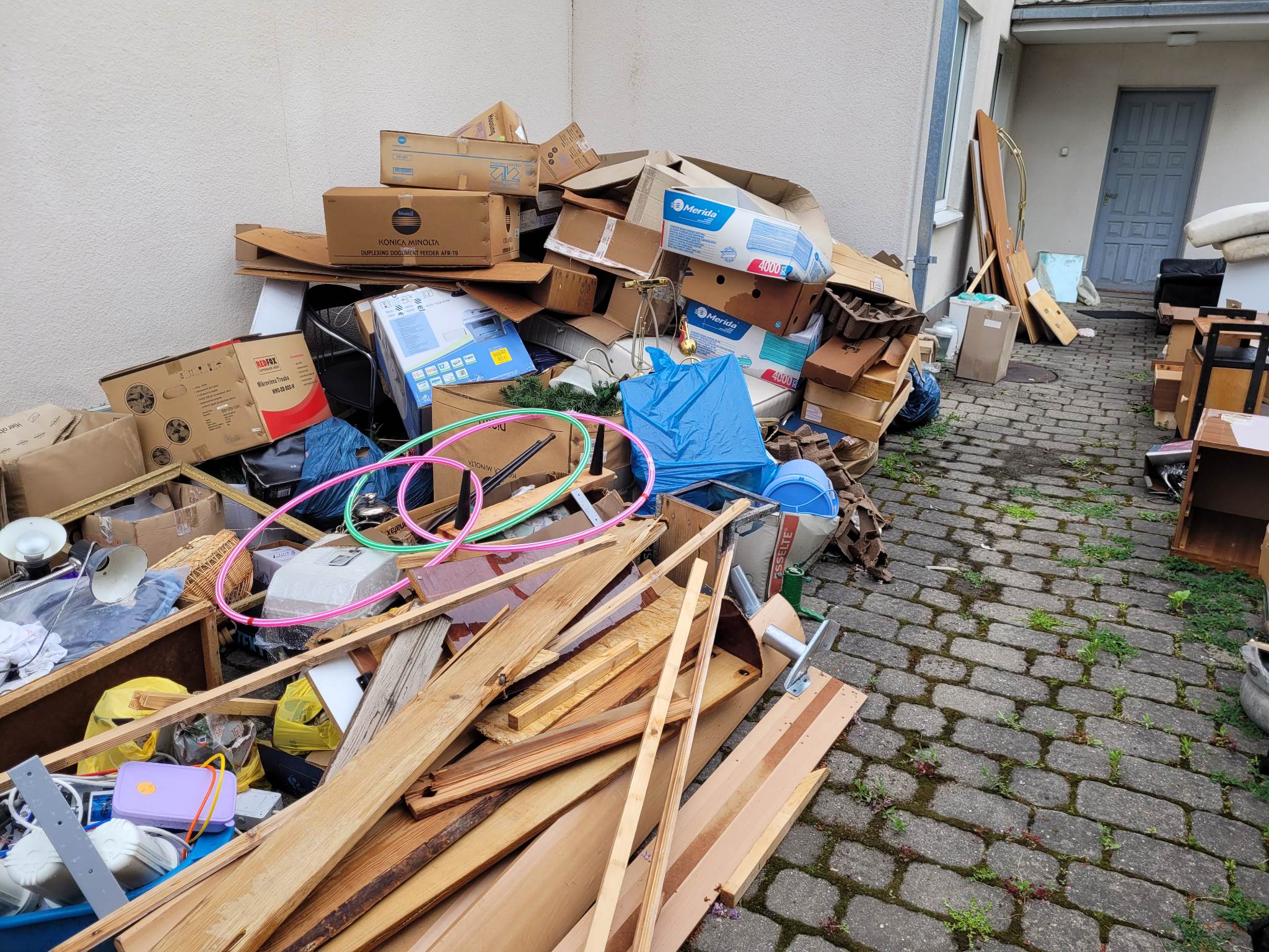 Šiukšlių išvežimas Vilniuje